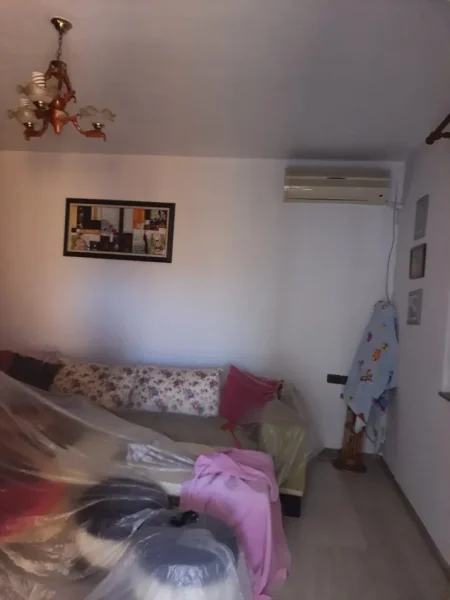 Tirane, jepet me qera apartament 2+1 Kati 2, 120 m² 500 € (kamez)