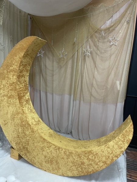 Tirane, shes Studio fotografike 4000 Euro