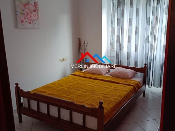 Tirane, jepet me qera apartament 1+1+Ballkon Kati 7, 70 m² 520 € (RRUGA DRITAN HOXHA,LAPRAKE)