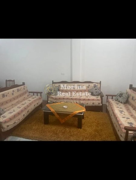 Tirane, shitet Vile 3 Katshe , 279 m² 130.000 € (Kombinat)