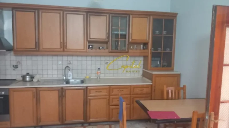 Tirane, jepet me qera apartament 2+1 Kati 1, 120 m² 350 € (SPITALI AMERIKAN 3)