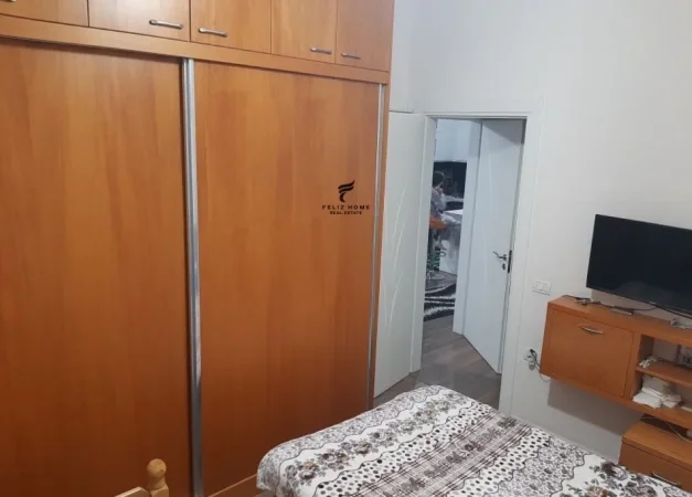 Tirane, shitet apartament 2+1 Kati 4, 91 m² 146.000 € (FRESKU)