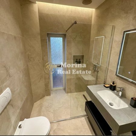 Tirane, jepet me qera apartament 2+1 Kati 2, 70 m² 700 € (Bulevardi Bajram Curri)