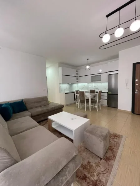 Tirane, jepet me qera apartament 2+1+Ballkon Kati 2, 98 m²
