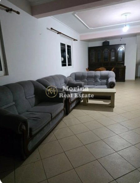 Tirane, jepet me qera shtepi 1+1 Kati 1, 70 m² 250 € (Paskuqan)