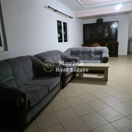 Tirane, jepet me qera shtepi 1+1 Kati 1, 70 m² 250 € (Paskuqan)