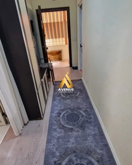 Tirane, jepet me qera apartament 2+1+Ballkon Kati 2, 85 m² 510 € (21 Dhjetori)