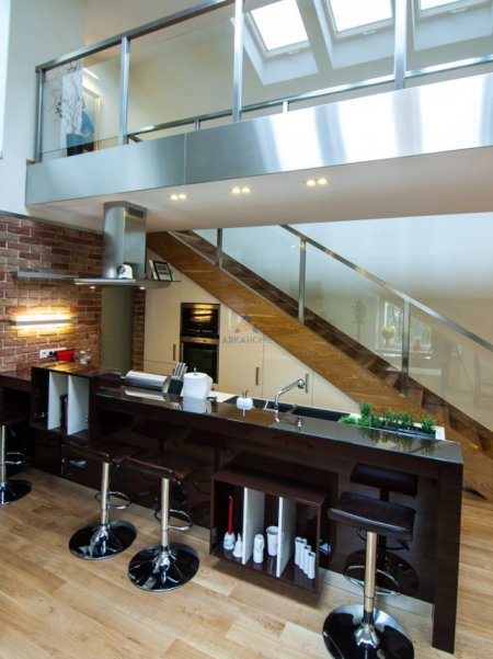 Tirane, shitet lokal Kati 0, 47 m² 135.000 € 