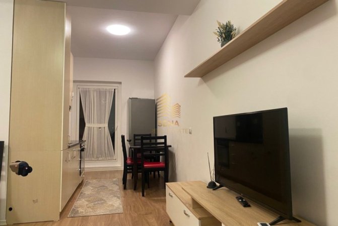 Tirane, jepet me qera apartament 1+1+Ballkon Kati 6, 66 m² 400 € (Ali Demi, Rezidenca Mangalem)