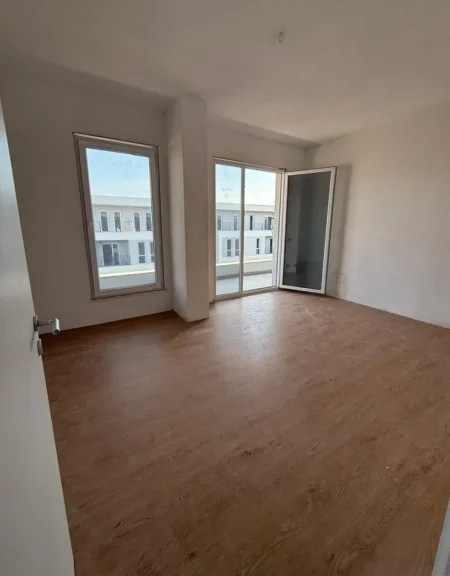 Tirane, shitet apartament 2+1+Ballkon Kati 8, 128 m² 128.500 € 