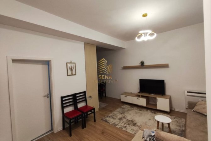 Tirane, jepet me qera apartament 1+1+Ballkon Kati 6, 66 m² 400 € (Ali Demi, Rezidenca Mangalem)