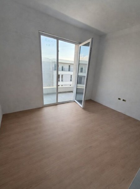 Tirane, shitet apartament 2+1+Ballkon Kati 8, 128 m² 128.500 € 