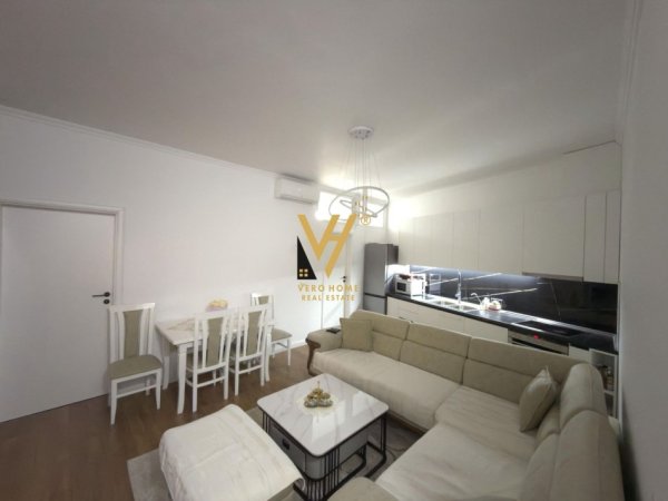 Tirane, shitet apartament 2+1+Ballkon Kati 6, 68 m² 127.000 € (FRESKU)