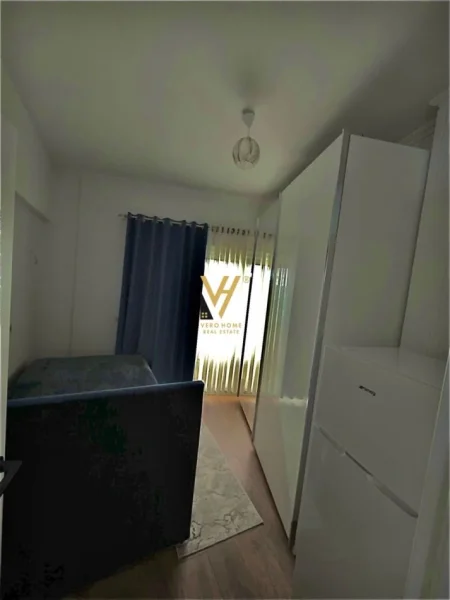 Tirane, shitet apartament 2+1+Ballkon Kati 6, 68 m² 127.000 € (FRESKU)