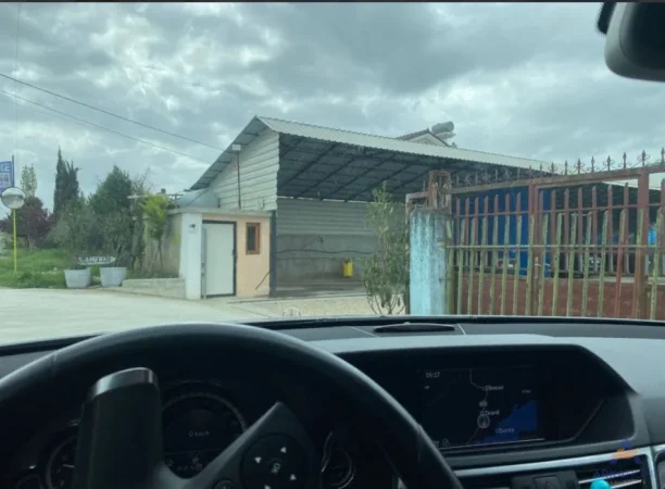 Tirane, jepet me qera ambjent biznesi Kati 0, 800 m² 520 € 