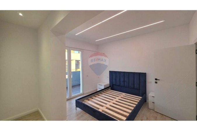 Vlore, shitet apartament 1+1 Kati 9, 82 m² 125.000 € (DUSH STRATI, PALESTRA E MUNDJES, VLORË)