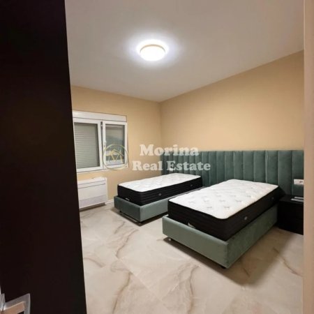 Tirane, jepet me qera apartament 2+1 Kati 1, 145 m² 1.000 € (Rruga Elbasanit)