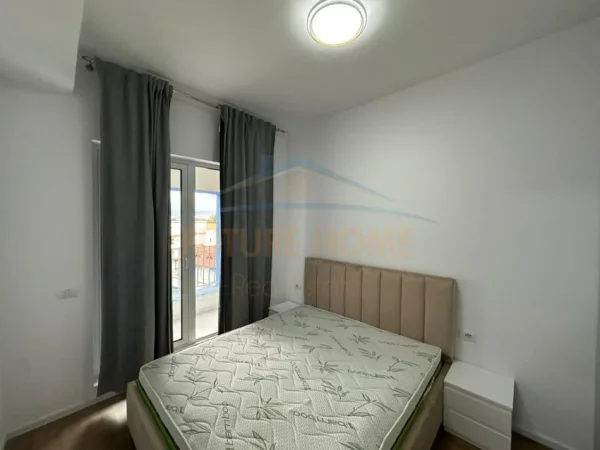 Tirane, jepet me qera apartament 1+1 Kati 3, 52  m² 450 € (REZIDENCA KAIMI)