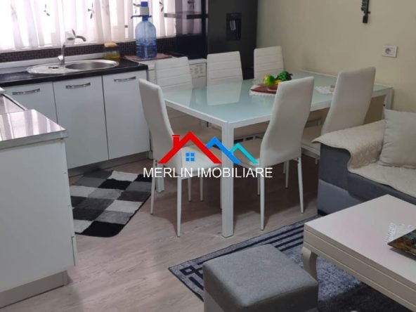 Tirane, jepet me qera apartament 2+1+Ballkon Kati 2, 85 m² 620 € (RRUGA KONGRESI I LUSHNJES,21 DHJETORI)