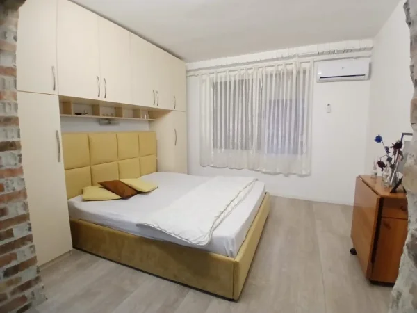 Tirane, jepet me qera garsoniere Kati 2, 40 m² 50.000 leke