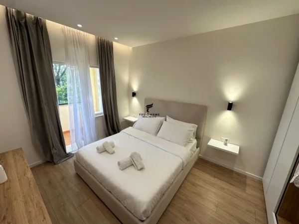 Tirane, jepet me qera apartament 2+1 Kati 2, 70 m² 700 € (DREJTORIA E POLICISE)