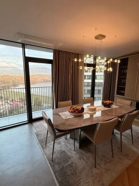 Tirane, shitet apartament 3+1 , 900.000 € (Rruga e Kosovareve)