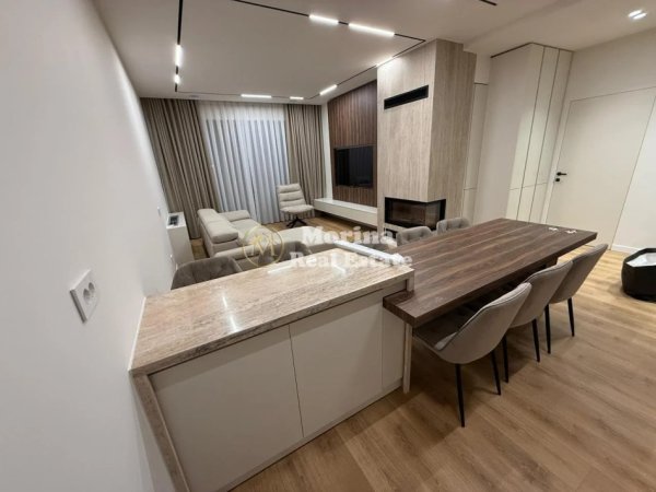 Tirane, jepet me qera apartament 2+1 Kati 1, 110 m² 2.100 € (Sauk)