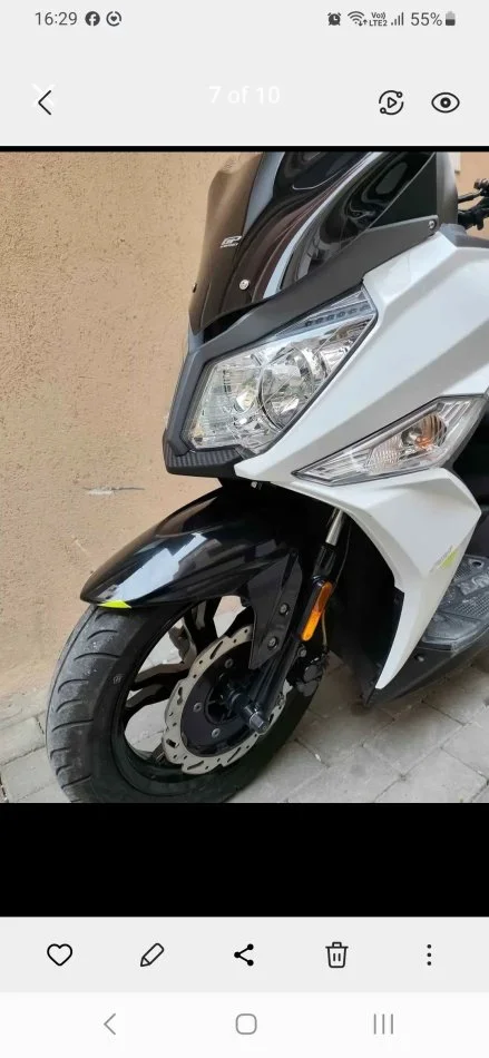 Tirane, shitet motor Scooter 200cc SYM JET 14 , e bardhë 10.000 km 1.900 €