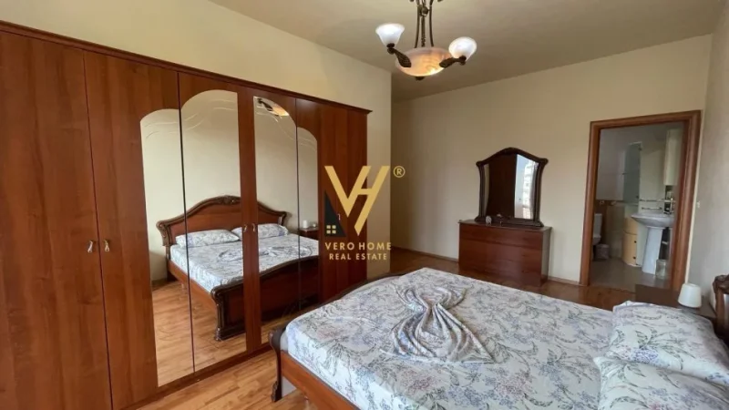 Tirane, jepet me qera apartament 2+1+Ballkon Kati 8, 130 m² 850 € (MYSLYM SHYRI)