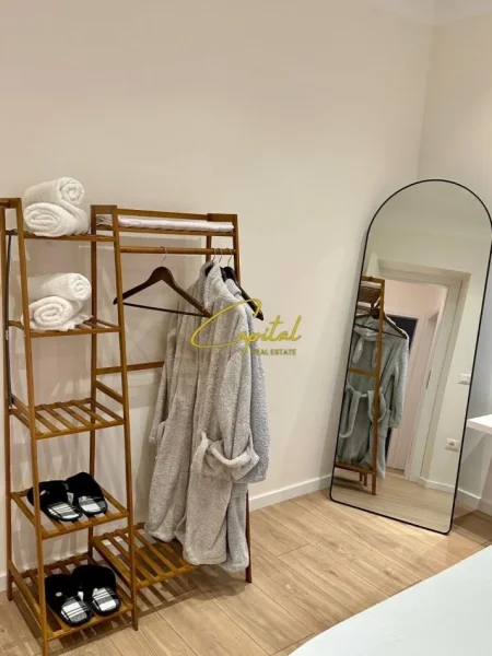 Tirane, jepet me qera apartament 2+1 Kati 2, 70 m² 700 € (BLV BAJRAM CURRI)