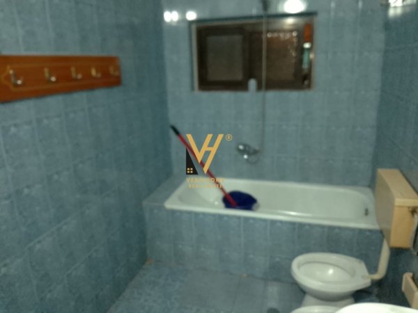 Tirane, jepet me qera apartament 2+1+Ballkon Kati 1, 110 m² 400 € (ALLIAS)