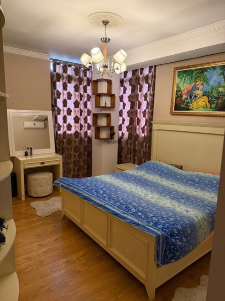 Tirane, jepet me qera apartament 2+1 Kati 6, 80 m² 750 € (KODRA E DIELLIT)