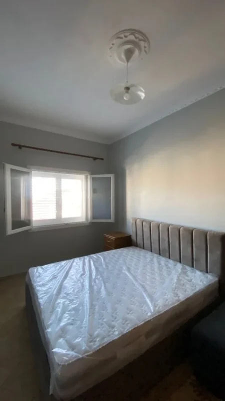 Tirane, jepet me qera apartament 1+1 Kati 2, 55 m² 30.000 leke