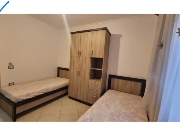 Tirane, jepet me qera apartament 2+1 Kati 3, 58 m² 600 € (Vasil Shanto)