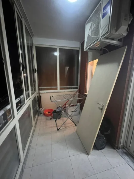 Tirane, shitet apartament 1+1+Ballkon Kati 3, 59 m² 118.000 € (Liqeni i Thate)