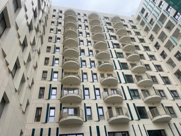 Tirane, jepet me qera apartament 1+1+Ballkon Kati 6, 73 m² 650 € (ZOGU I ZI)