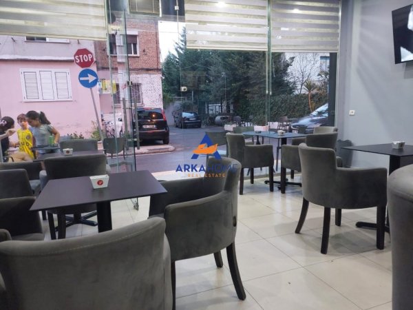 Tirane, shitet lokal Kati 0, 60 m² 80.000 € 
