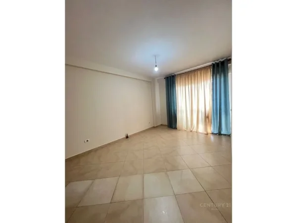 Tirane, jepet me qera apartament 2+1 Kati 4, 70 m² 400 € (Don Bosco bosko132558)