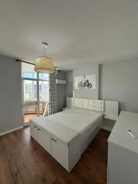 Tirane, jepet me qera apartament , 125 m² 100.000 €