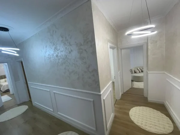 Tirane, shitet apartament 2+1+Ballkon Kati 3, 101 m² 168.000 € (Eja Studio)