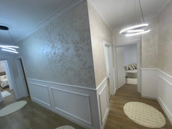 Tirane, shitet apartament 2+1+Ballkon Kati 3, 101 m² 168.000 € (Eja Studio)