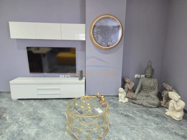 Tirane, jepet me qera apartament 2+1 Kati 6, 115 m² 800 € (Rruga Panorama , Jordan Misja)