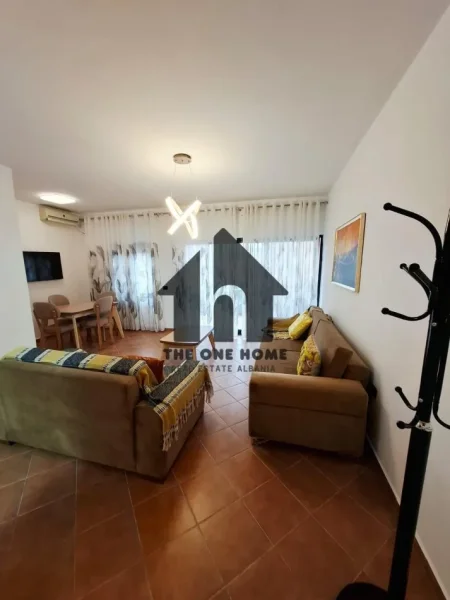 Tirane, jepet me qera apartament 2+1+Ballkon Kati 3, 100 m² 700 € (Myslym Shyre)