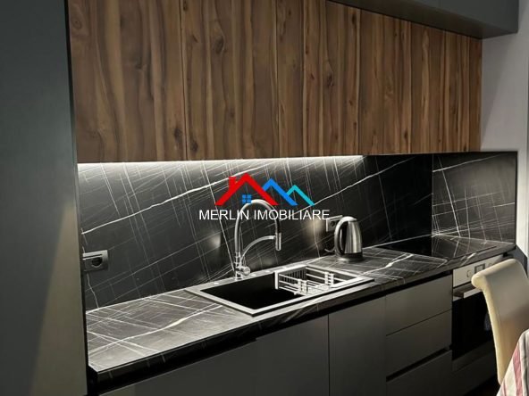 Tirane, jepet me qera apartament 1+1+Ballkon Kati 4, 47 m² 725 € (RRUGA ROBERT SHVARC,KMUNA E PARISIT)