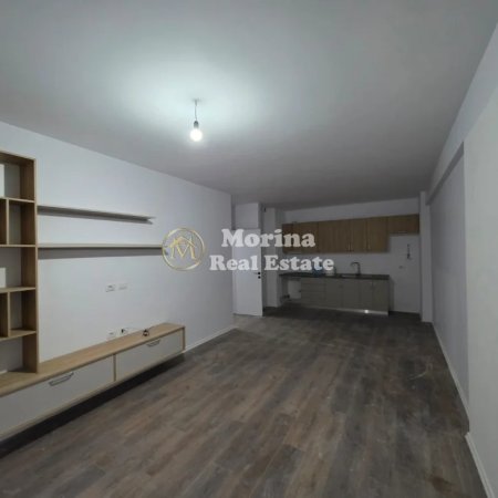 Tirane, jepet me qera apartament 2+1 Kati 5, 80 m² 550 € (Rruga 5 Maji)