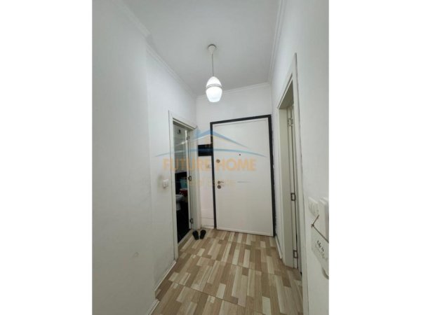 Tirane, shitet apartament 2+1+Ballkon Kati 4, 92 m² 187.000 € (Don Bosko)
