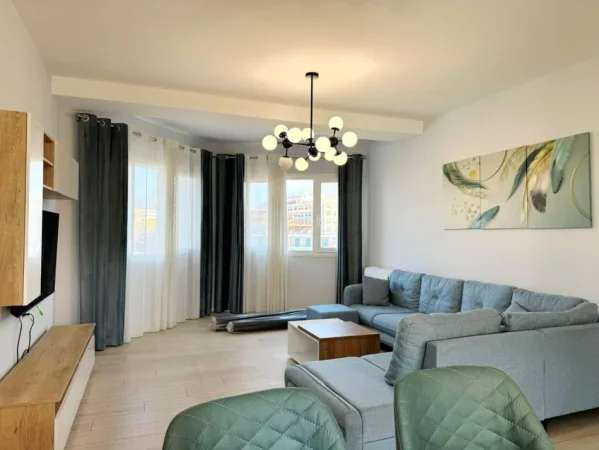 Tirane, shitet apartament 2+1 , 131 m² 249.000 € (fusha aviacionit)