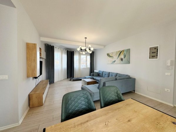 Tirane, shitet apartament 2+1 , 131 m² 249.000 € (fusha aviacionit)