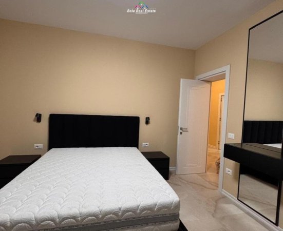 Tirane, jepet me qera apartament 2+1 Kati 1, 145 m² 1.040 € (Sauk)