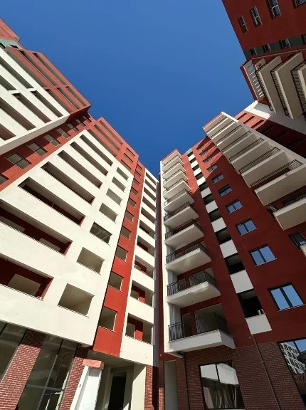 Tirane, shitet apartament 2+1 , 81 m² 148.960 € 